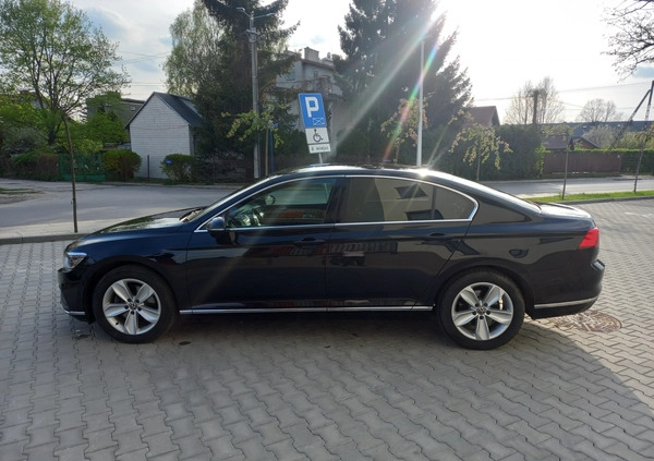 Volkswagen Passat cena 84900 przebieg: 138000, rok produkcji 2020 z Warszawa małe 781